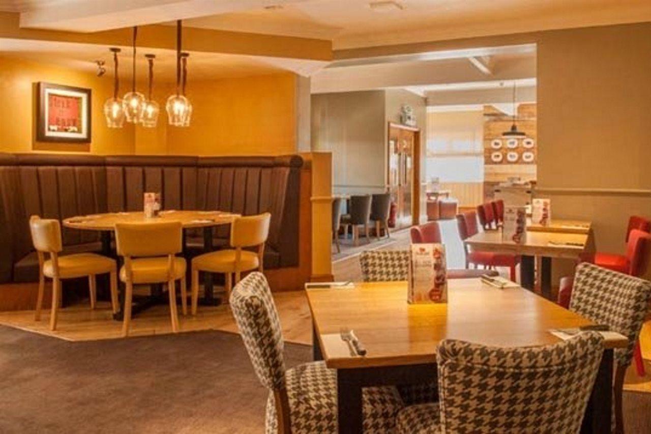 Premier Inn Guildford North - A3 ภายนอก รูปภาพ