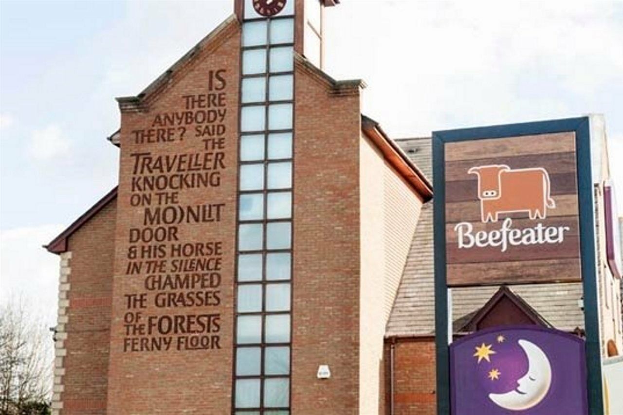 Premier Inn Guildford North - A3 ภายนอก รูปภาพ